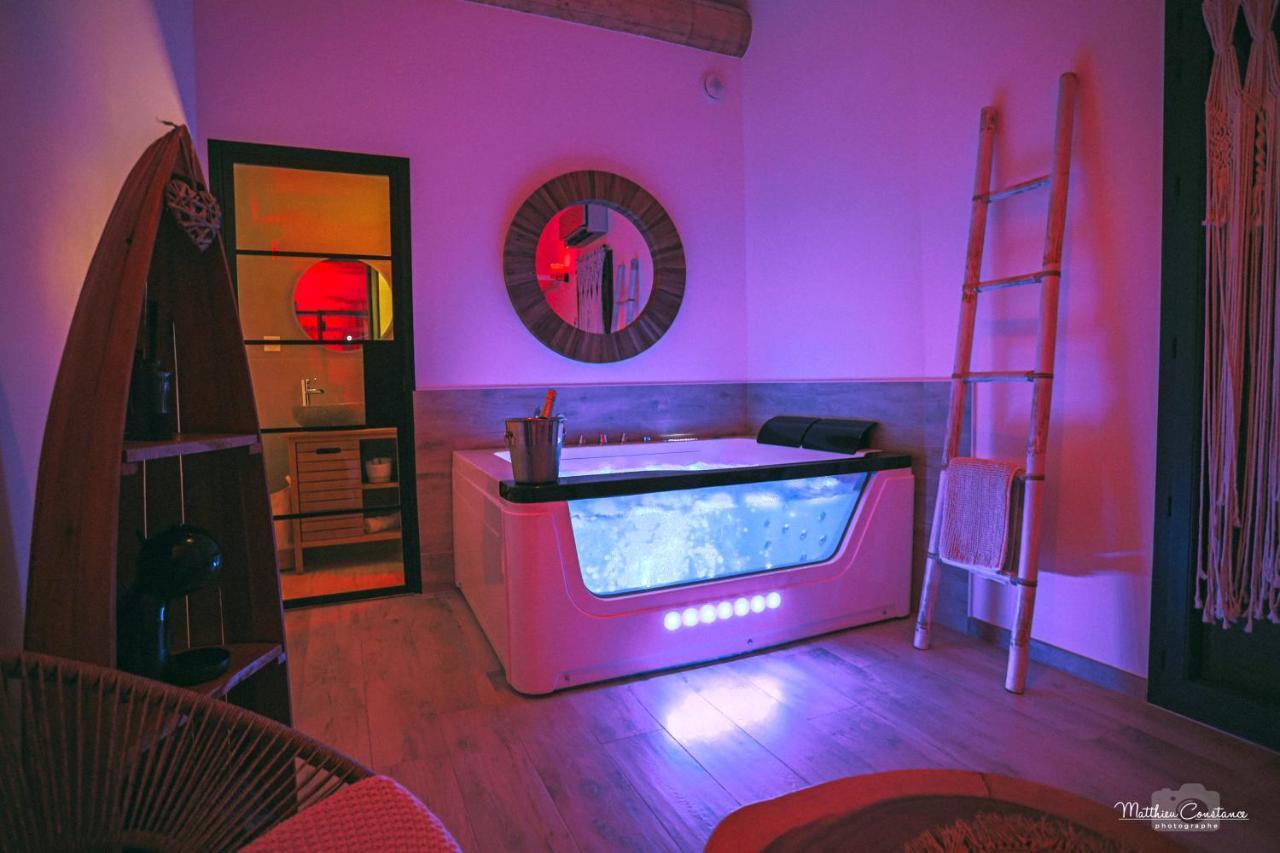 Villa Cocoon - Love Room Cocooning & 50 Nuances Cuges-les-Pins Ngoại thất bức ảnh